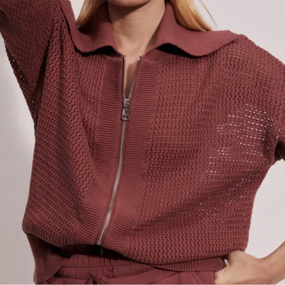 Women's Zippered Knit Sweater - Rust